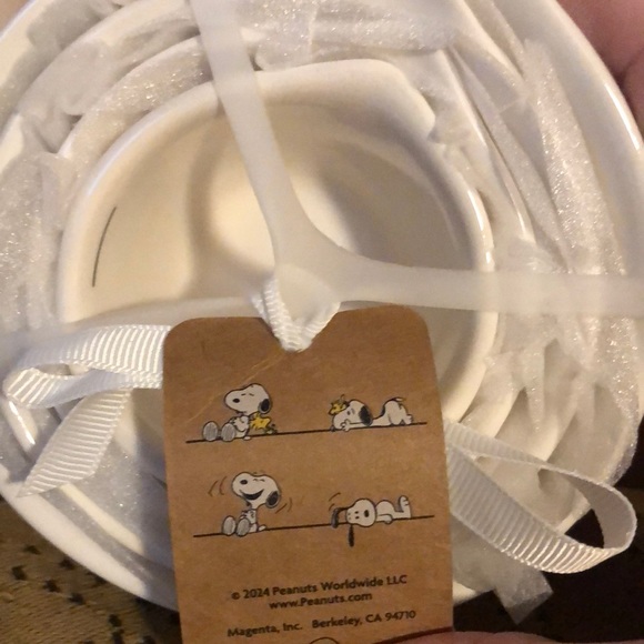 Rae Dunn Peanuts Snoopy Measuring Cups - Picture 5 of 12